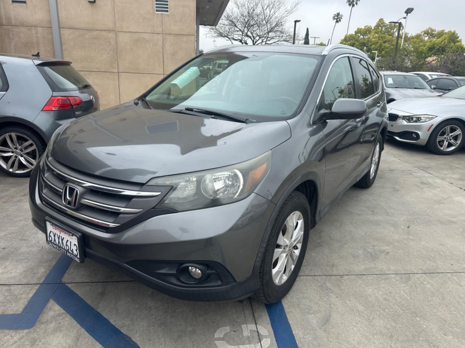 2012 Gray /Gray Honda CR-V LEATHER (2HKRM3H74CH) with an 4 Cylinder engine, Automatic transmission, located at 30 S. Berkeley Avenue, Pasadena, CA, 91107, (626) 248-7567, 34.145447, -118.109398 - Photo #13